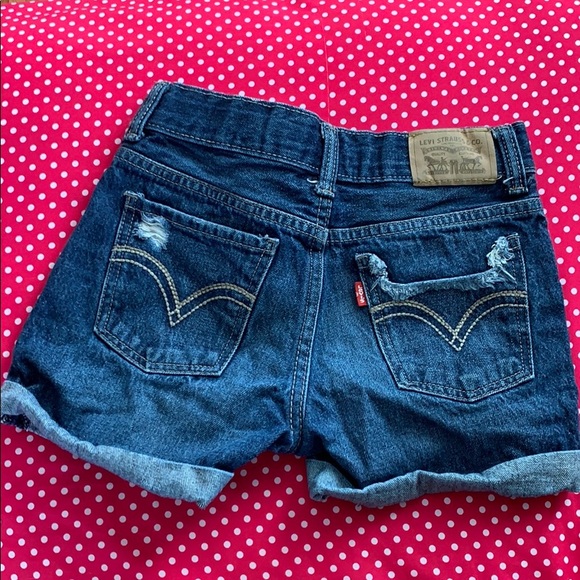 Levi’s Girls Shorts - Picture 2 of 3